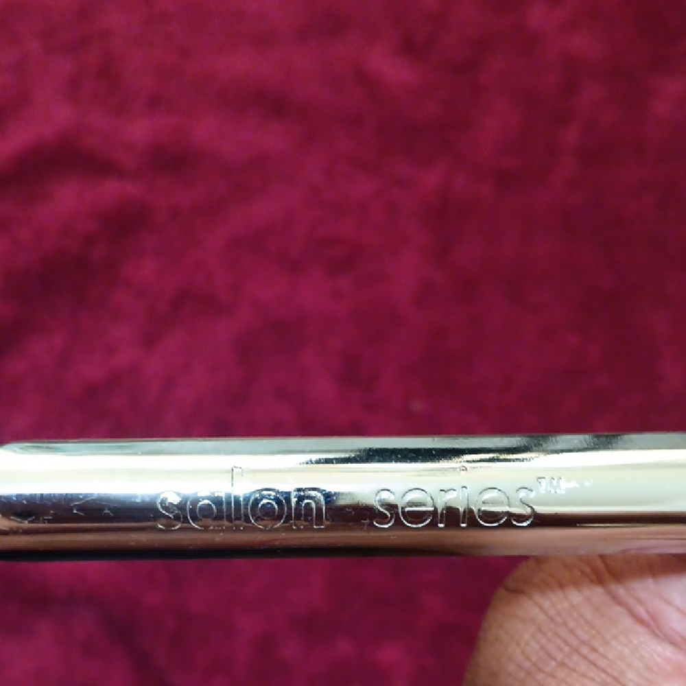Gold and Black Curling Iron - Picture 10 of 15